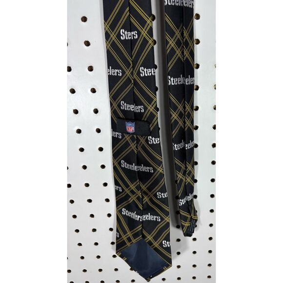 NFL Pittsburg Steelers tie - Picture 5 of 8